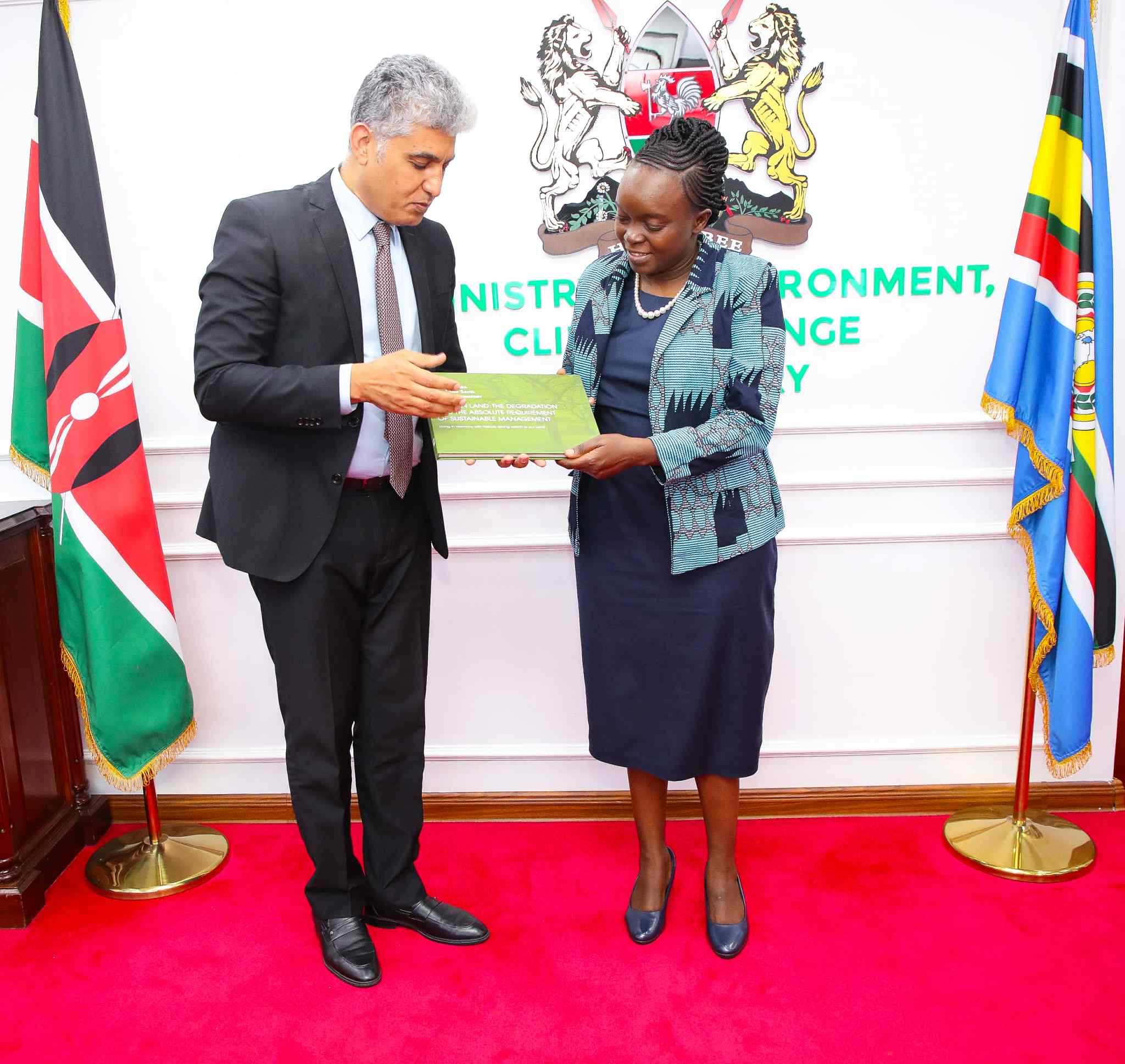  Le Kenya et l’OSS renforcent leur partenariat stratégique face aux défis climatiques et environnementaux en Afrique, Nairobi, Kenya – Juillet 2025